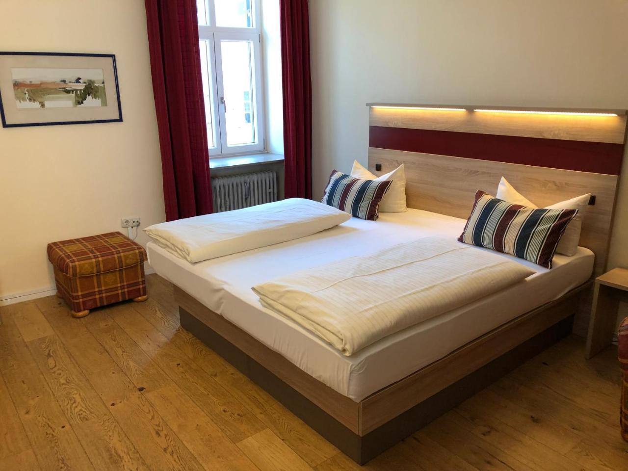 Hotel-Gasthof Floetzinger Braeu Rosenheim Eksteriør billede